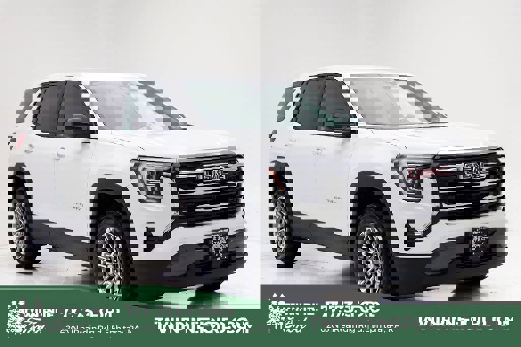 Used 2025 GMC Terrain Elevation image 1