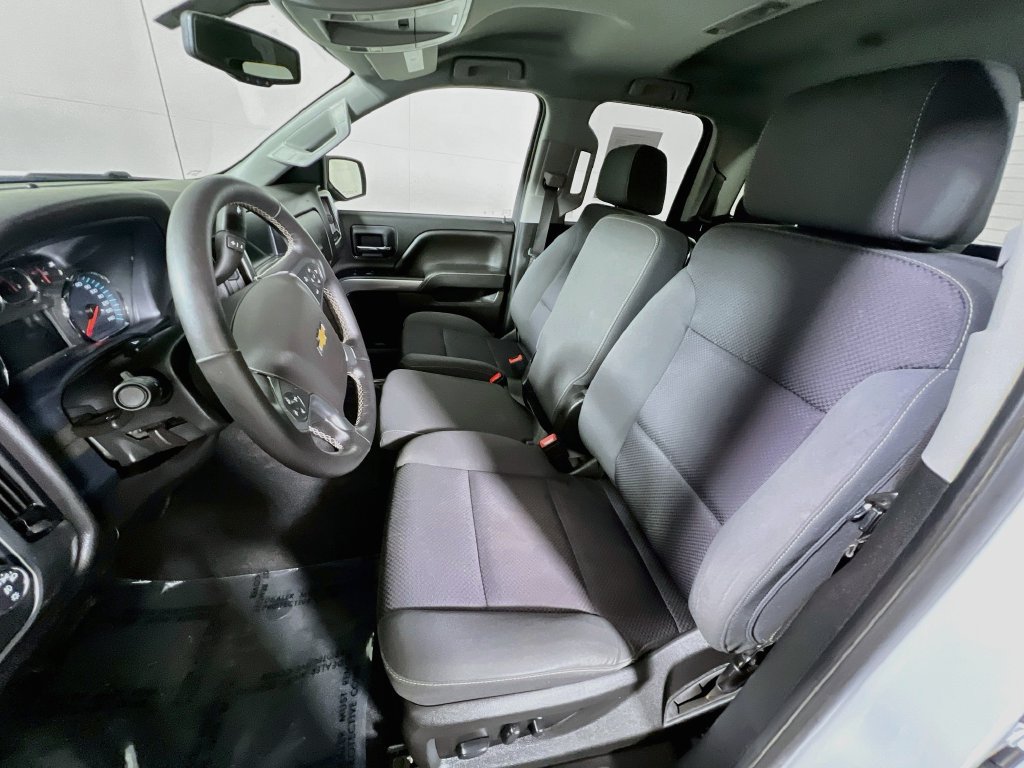 Used 2019 Chevrolet Silverado 1500 LT w/ All Star Edition AWD/4WD image 18