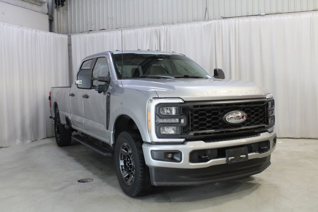 Used 2023 Ford F350 XL w/ STX Appearance Package AWD/4WD image 36