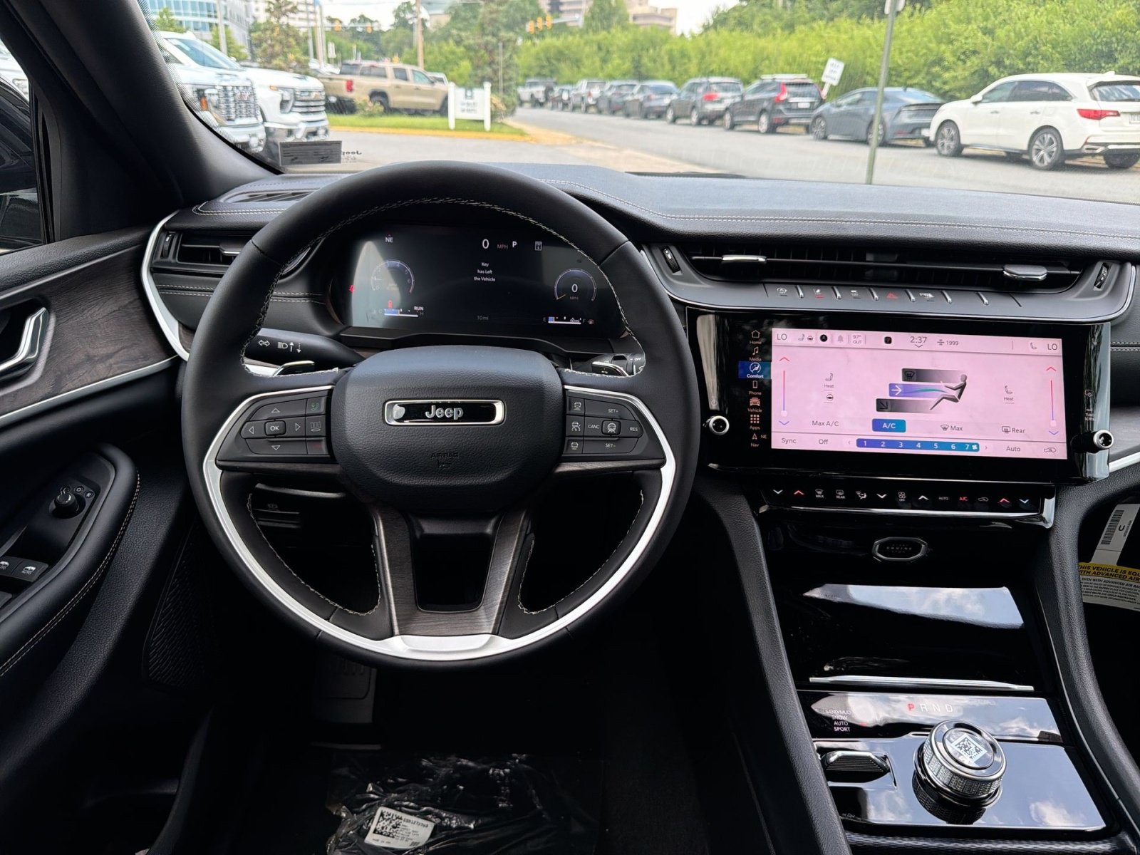 New 2026 Jeep Grand Cherokee Altitude AWD/4WD image 16