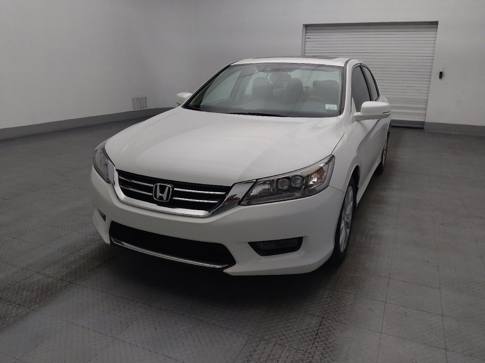 Used 2015 Honda Accord Touring image 15