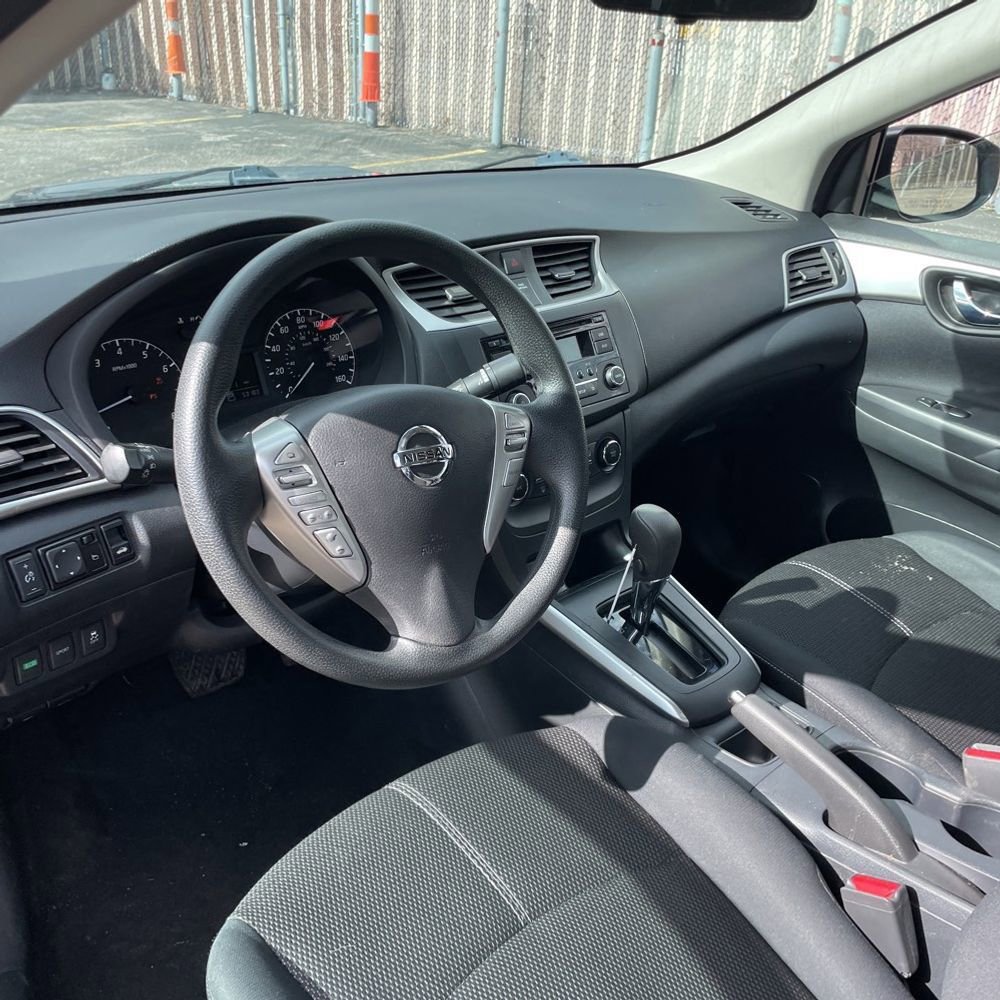 Used 2017 Nissan Sentra S image 14