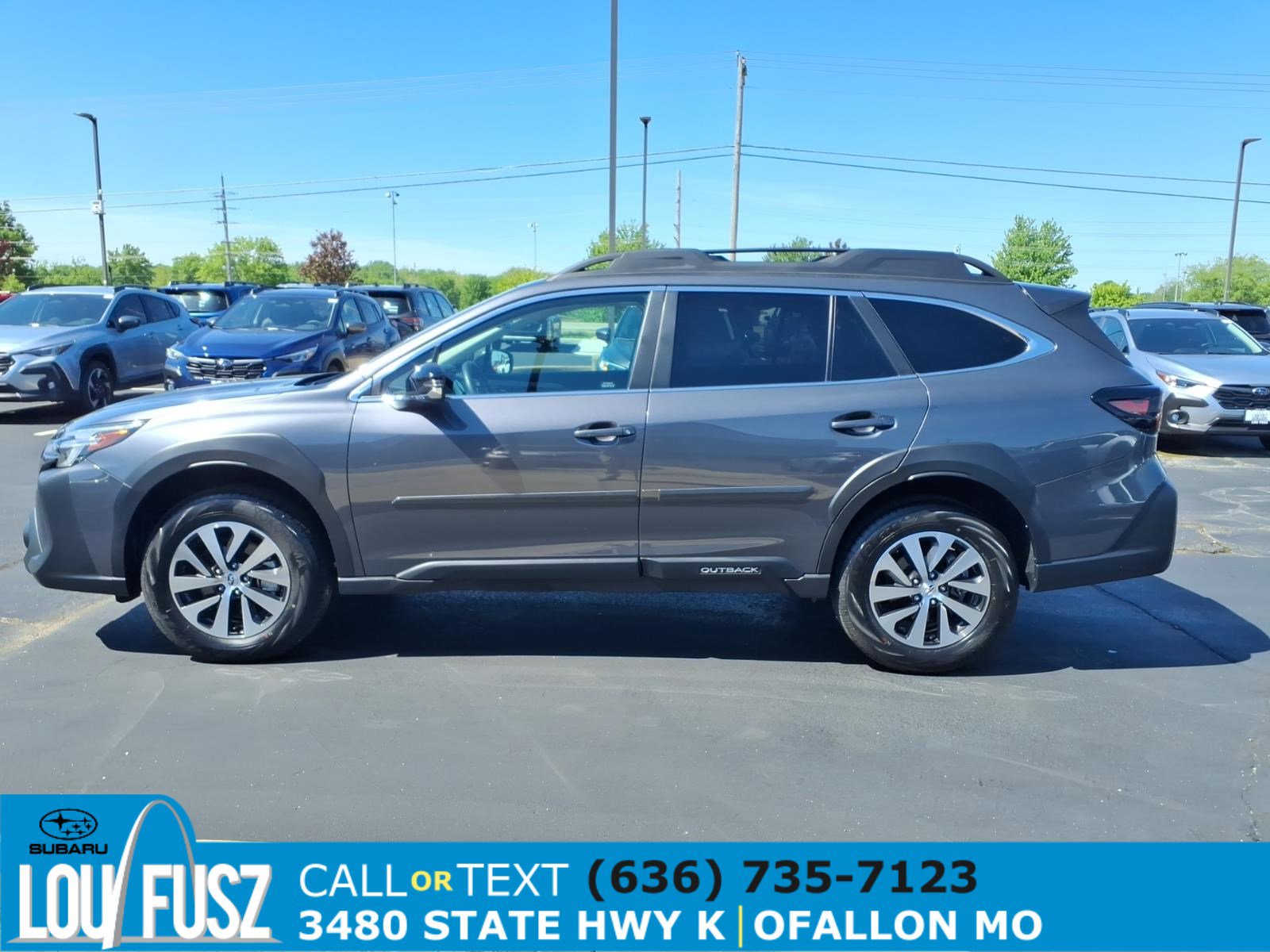 Certified 2025 Subaru Outback Premium AWD/4WD image 4