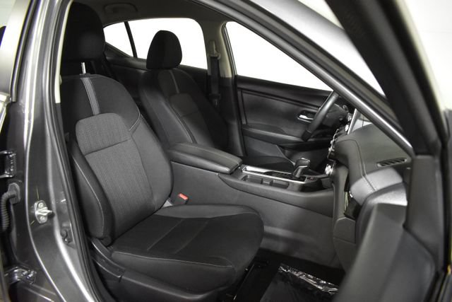 Used 2023 Nissan Sentra SV w/ All-Weather Package FWD image 31