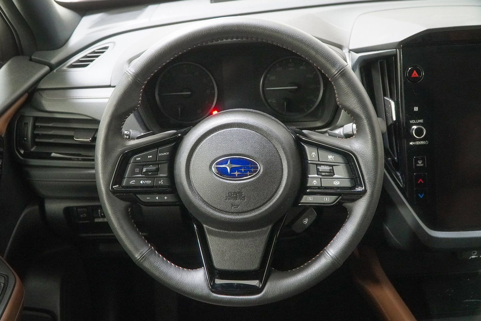 Used 2025 Subaru Forester Touring image 27