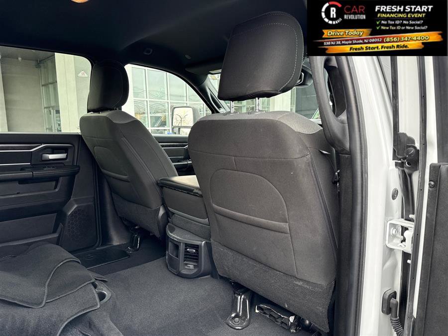 Used 2024 RAM 2500 Big Horn image 40