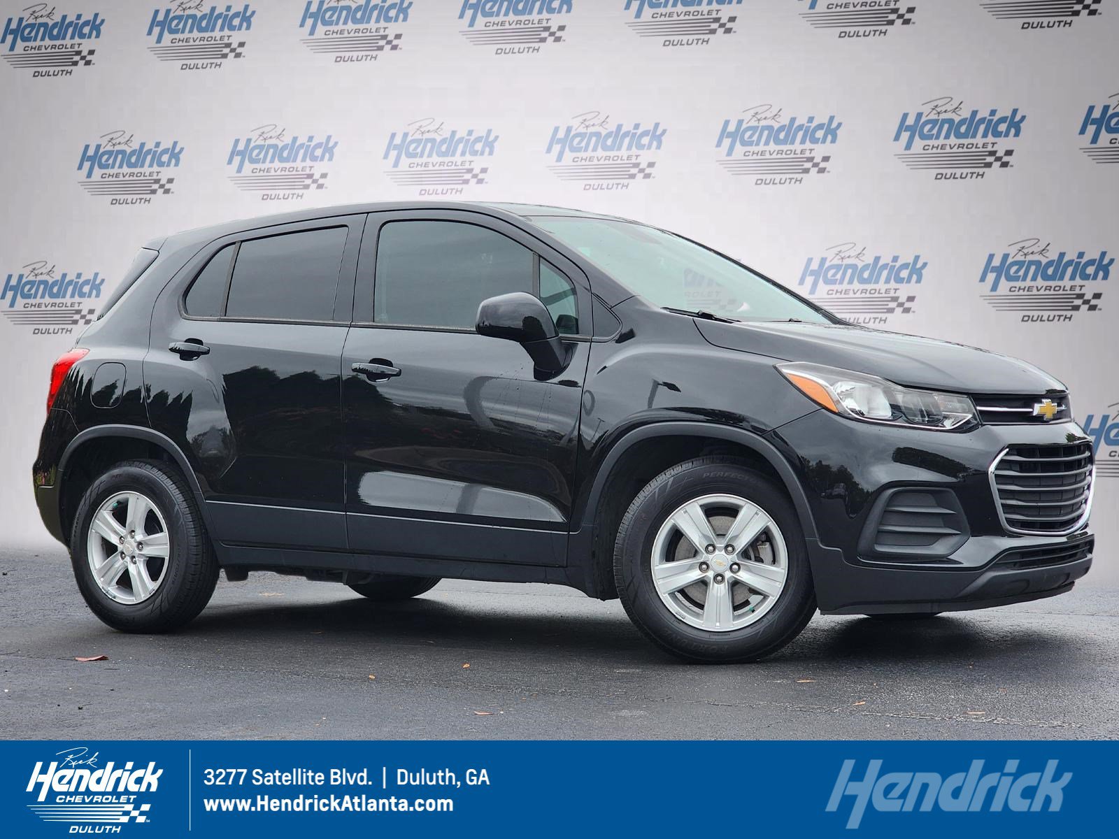 Used 2022 Chevrolet Trax LS w/ Tint and Cruise Package