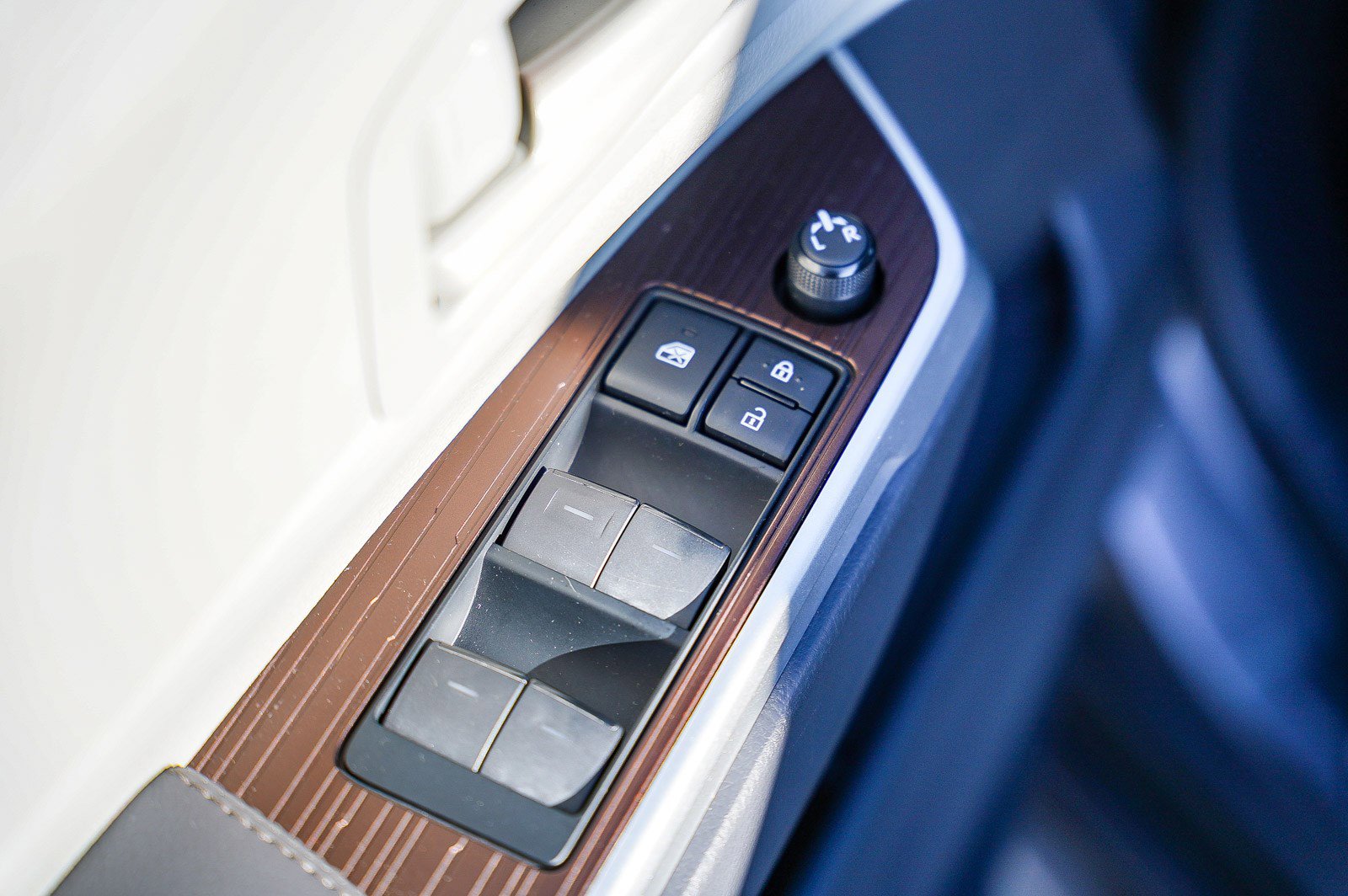 Certified 2021 Toyota Sienna LE image 20