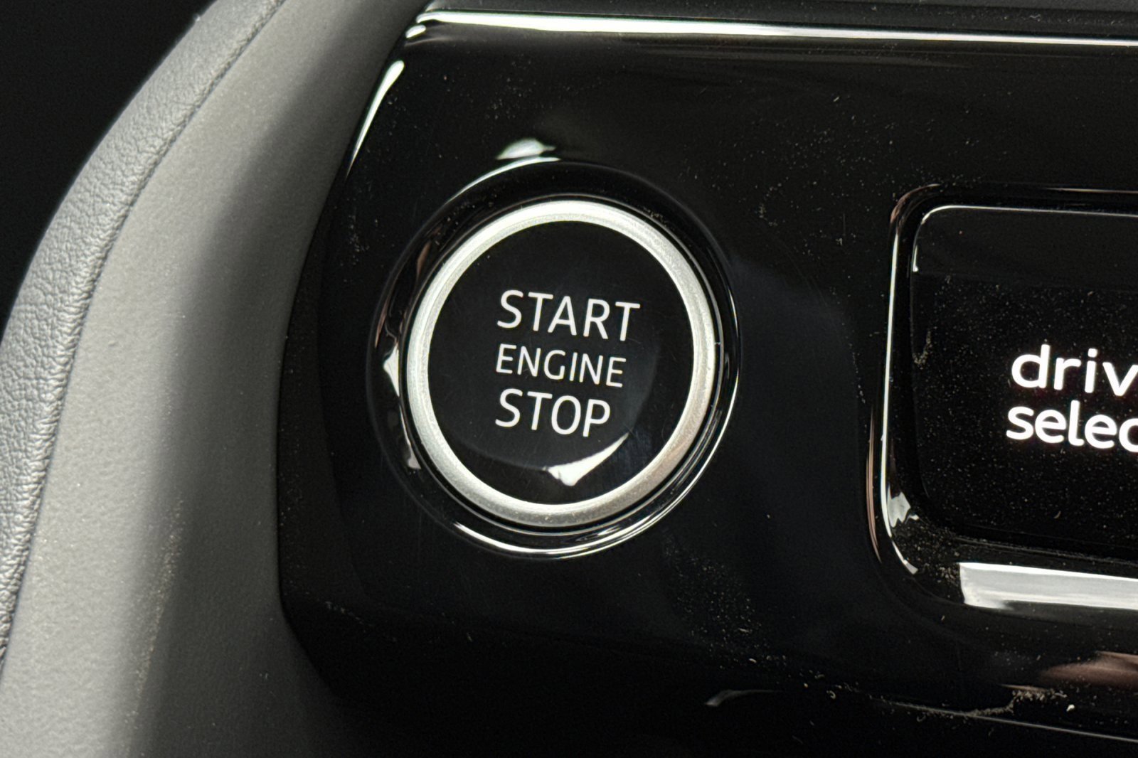 New 2025 Audi Q5 Premium image 19