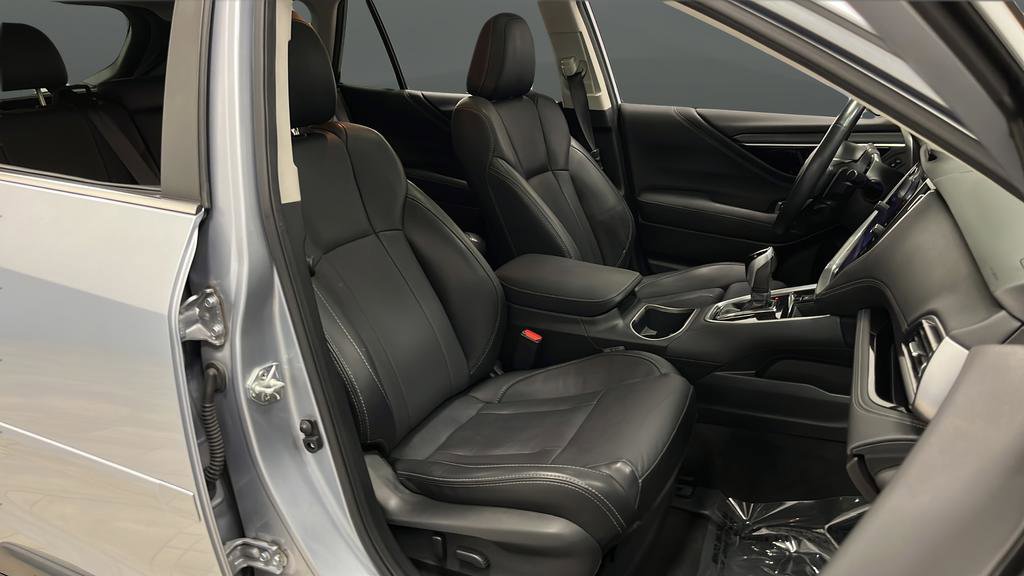 Used 2022 Subaru Outback Limited image 25
