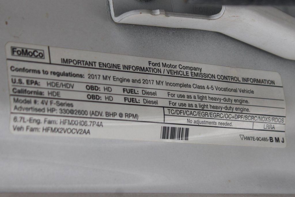 Used 2017 Ford F550 2WD Crew Cab Super Duty image 12