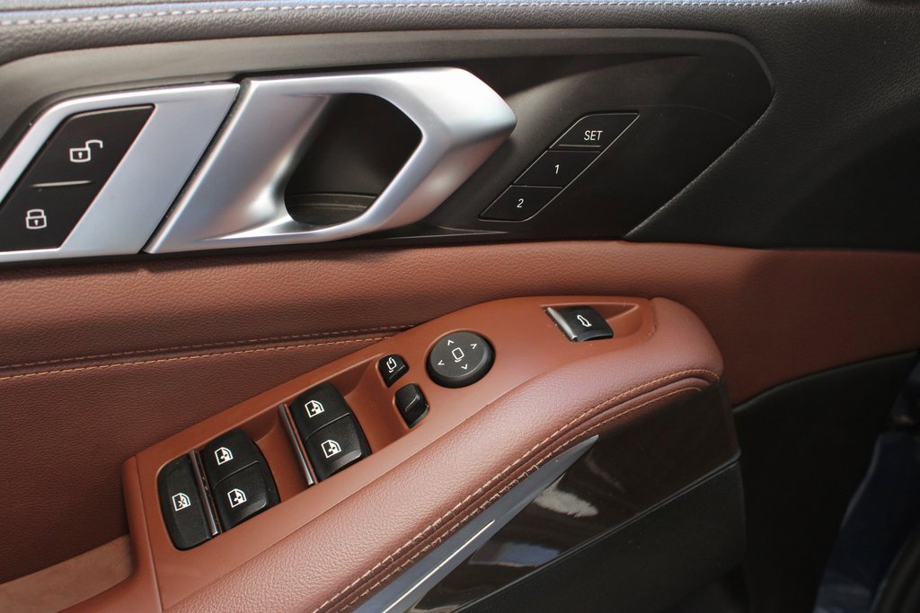 Used 2021 BMW X5 sDrive40i w/ Convenience Package image 18