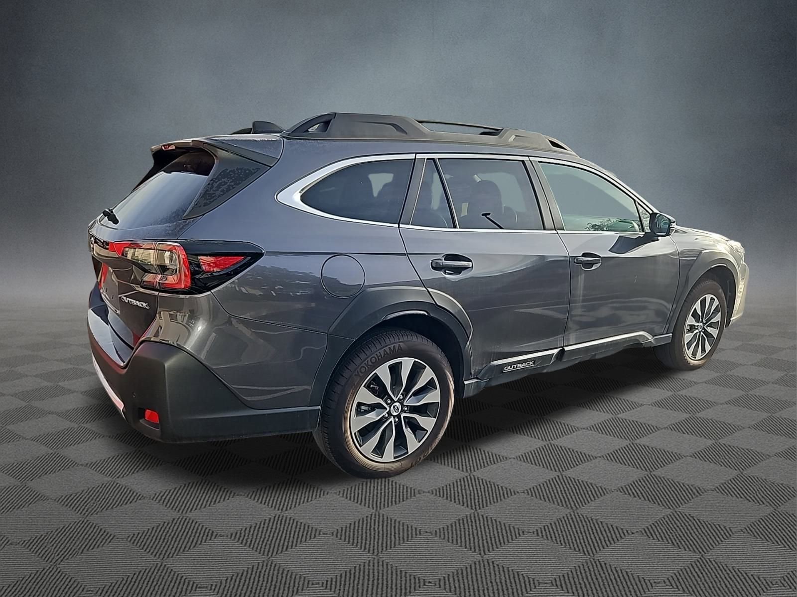 Used 2024 Subaru Outback Limited image 3