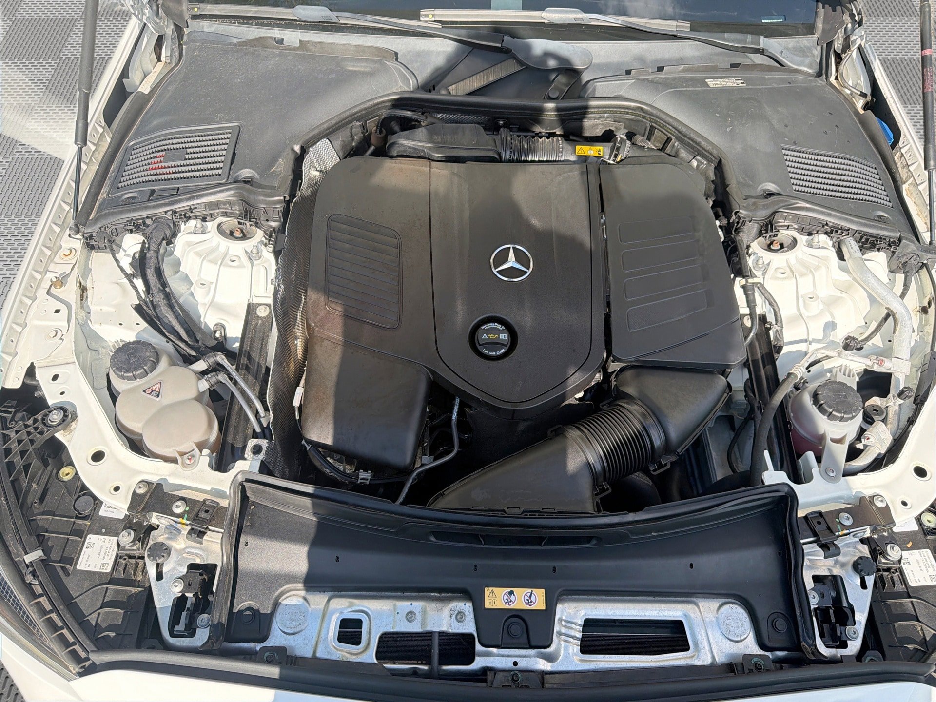 Used 2022 Mercedes-Benz C 300 Sedan image 18