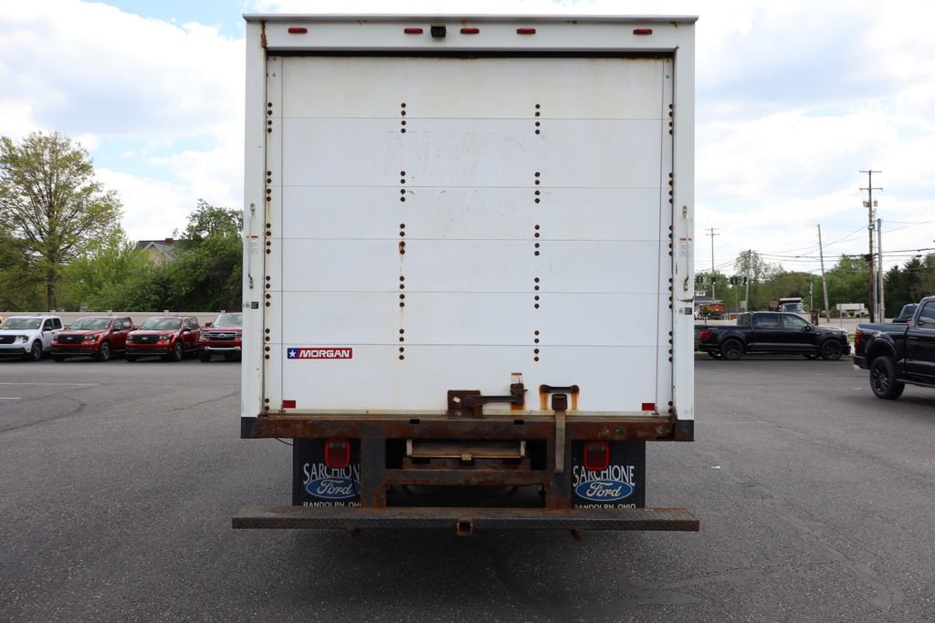 Used 2014 Ford E-450 and Econoline 450 Super Duty w/ Power Windows & Locks Group RWD image 4