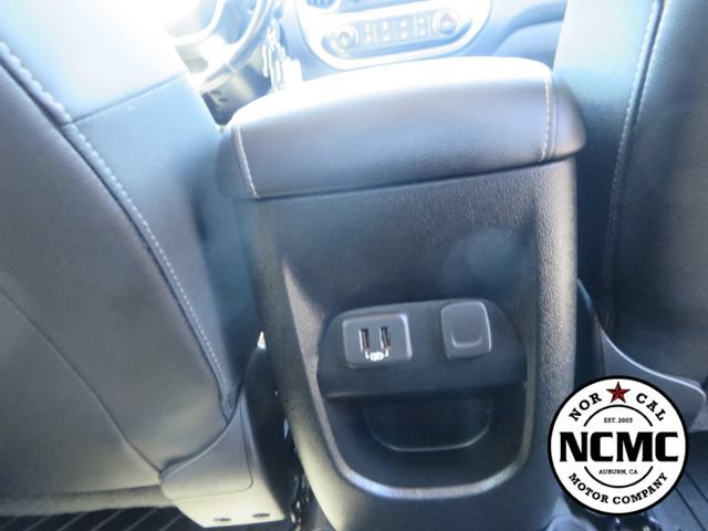 Used 2021 Chevrolet Colorado ZR2 w/ Colorado ZR2 Bison Edition AWD/4WD image 67