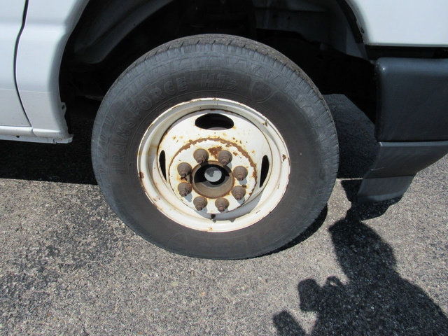 Used 2022 Ford E-350 and Econoline 350 Super Duty RWD image 10