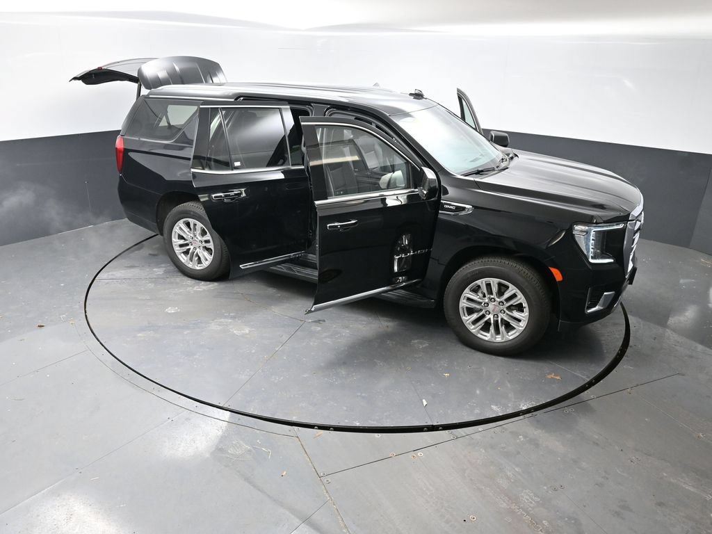 Used 2024 GMC Yukon SLT AWD/4WD image 45