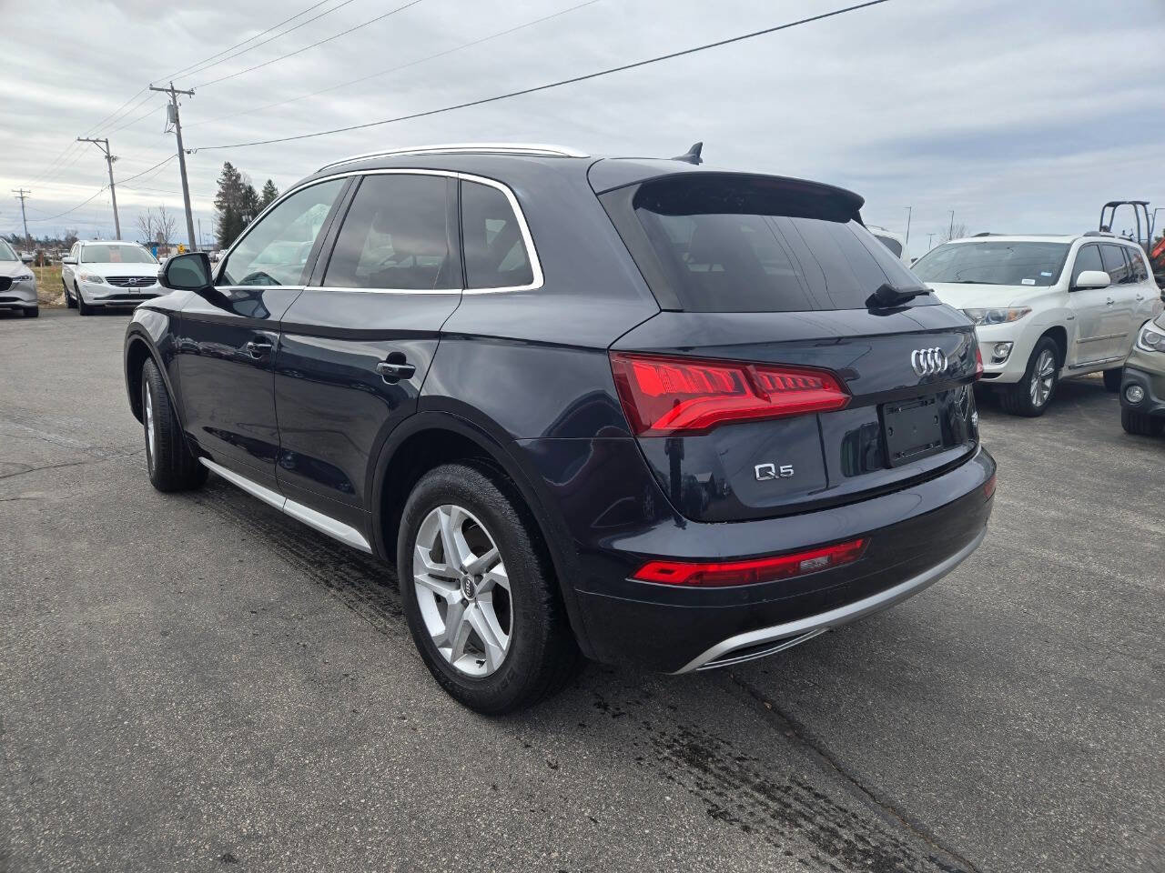Used 2018 Audi Q5 2.0T Premium Plus w/ Premium Plus Package AWD/4WD image 5