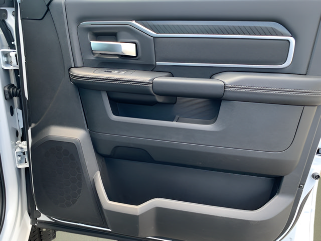 New 2025 RAM 2500 Big Horn AWD/4WD image 36