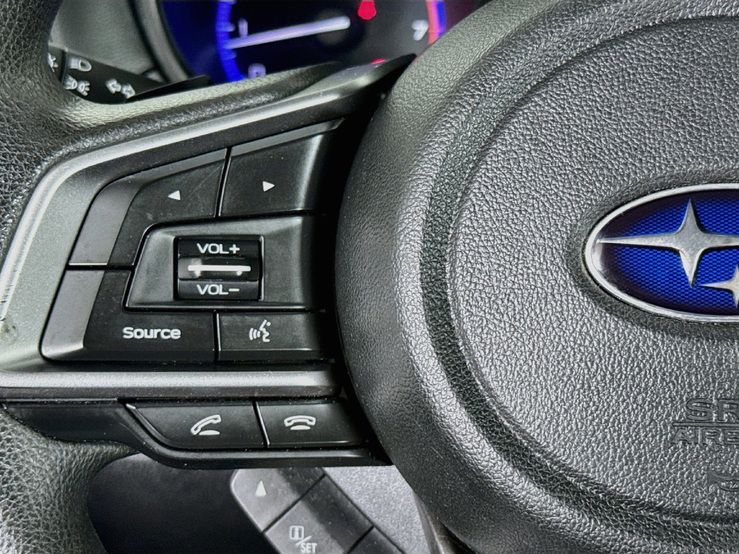 Used 2019 Subaru Outback 2.5i AWD/4WD image 11