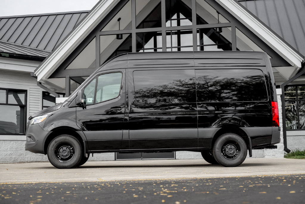 New 2026 Mercedes-Benz Sprinter 2500 image 3