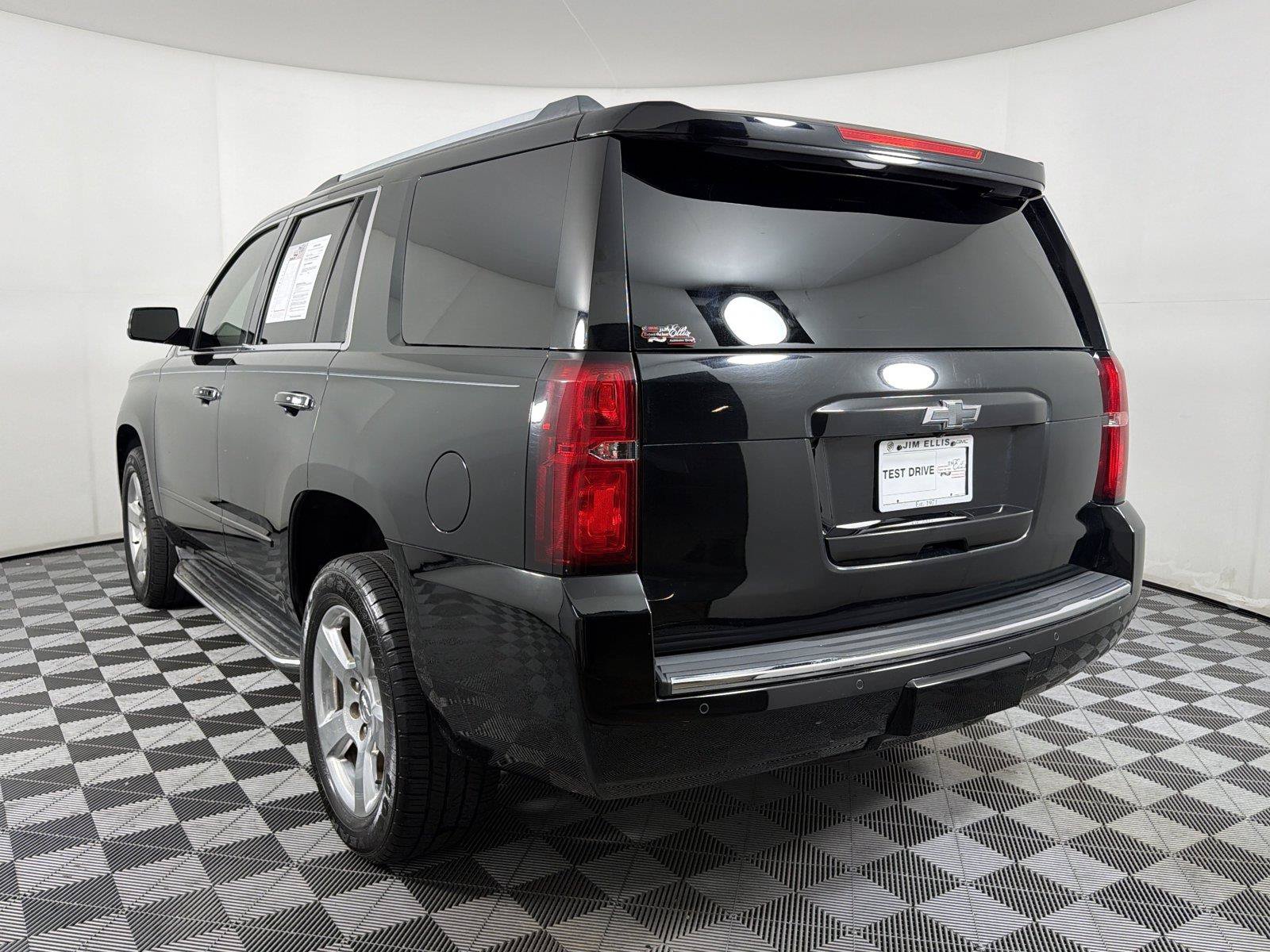 Used 2015 Chevrolet Tahoe LTZ RWD image 4