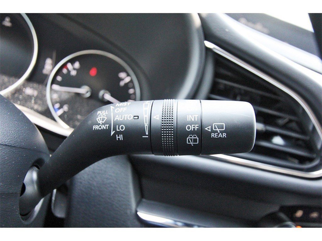 Used 2025 MAZDA CX-30 AWD 2.5 S w/ Preferred Package image 17