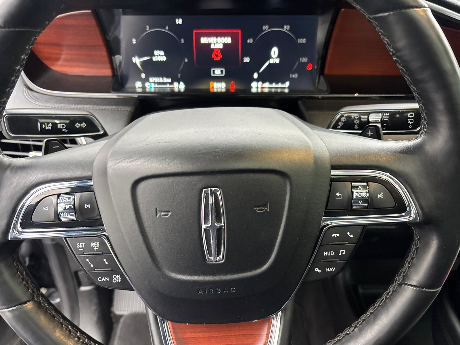 Used 2020 Lincoln Navigator Reserve w/ Equipment Group 208A Reserve image 16