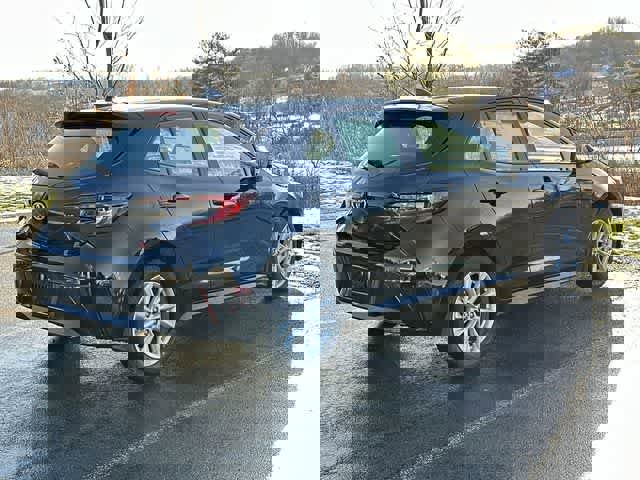 Used 2025 Toyota Corolla SE image 27