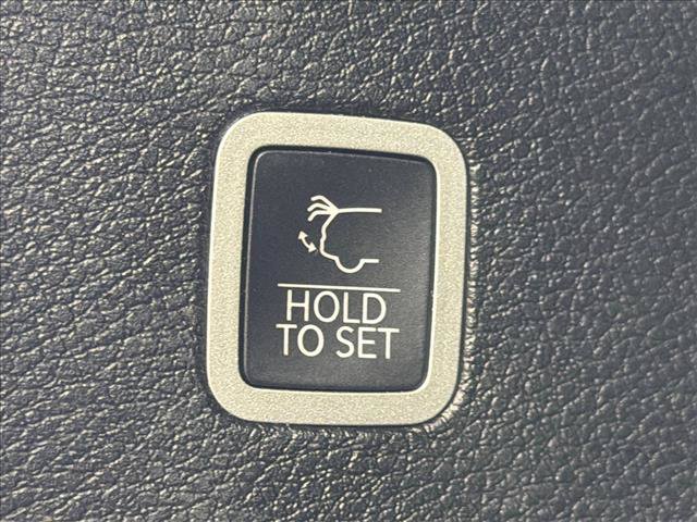 Used 2022 Jeep Wagoneer Series II AWD/4WD image 20