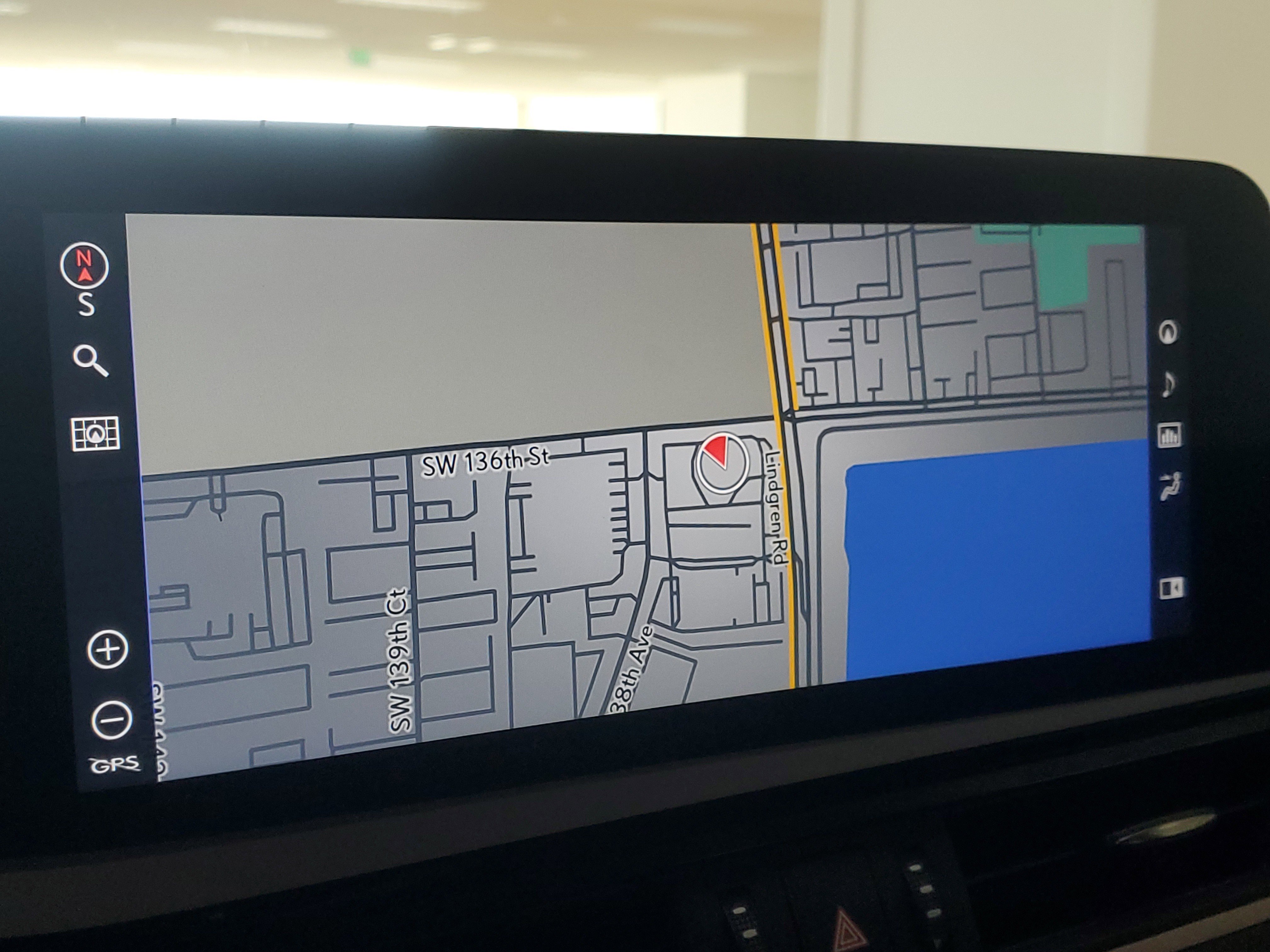 Used 2022 Lexus ES 350 F Sport w/ Accessory Package 2 image 31