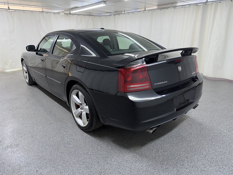 Used 2006 Dodge Charger SRT8 w/ SRT Option Group III RWD image 5