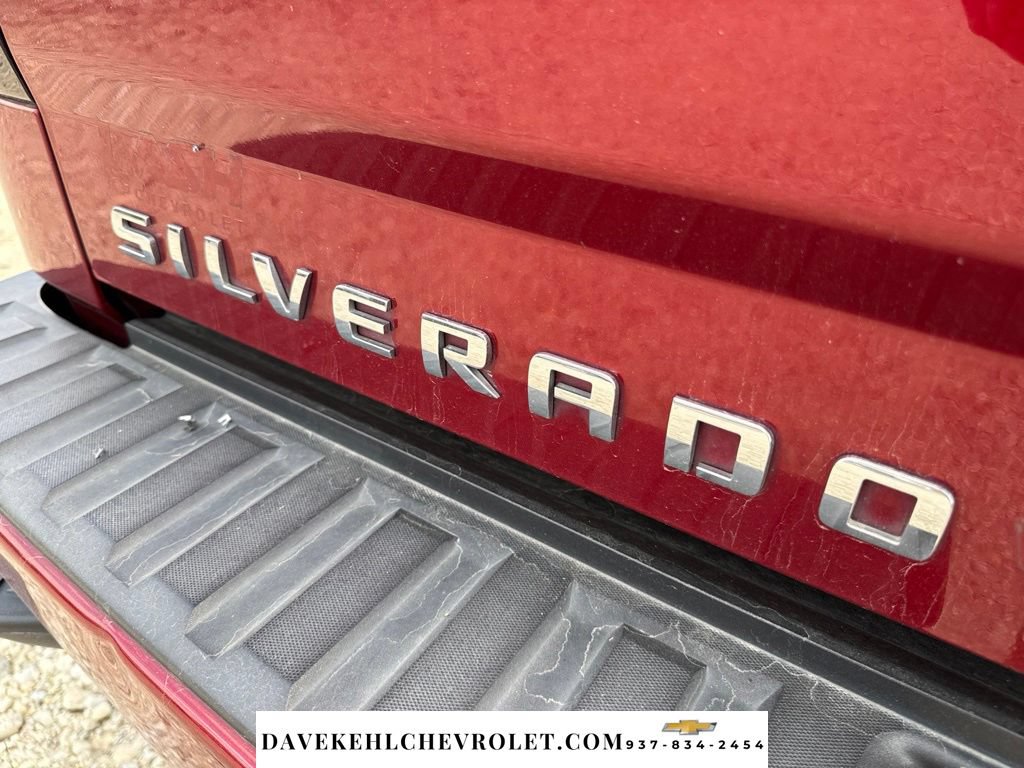 Used 2018 Chevrolet Silverado 1500 LT w/ All Star Edition AWD/4WD image 38