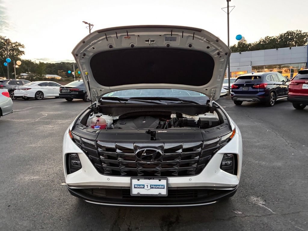 Certified 2024 Hyundai Tucson Limited AWD/4WD image 10