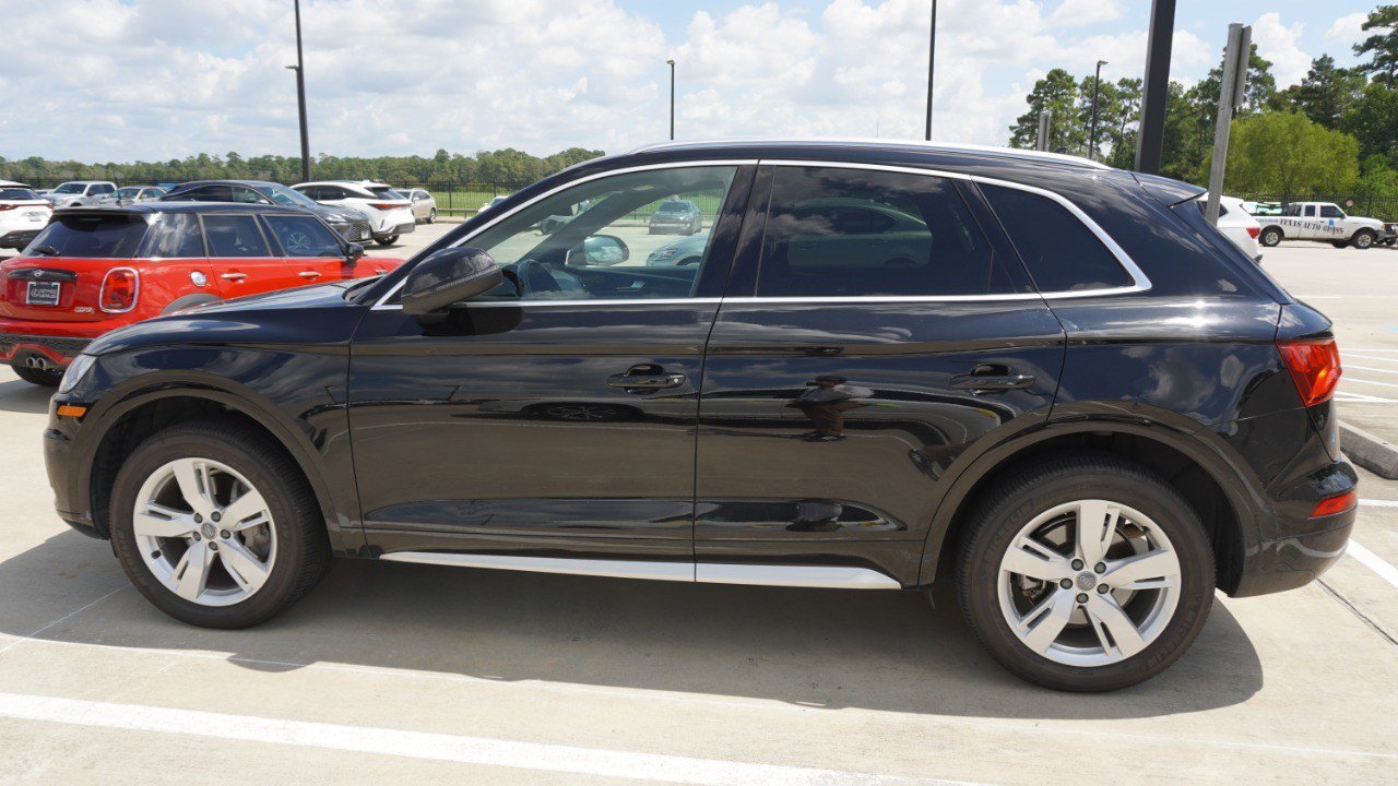 Used 2018 Audi Q5 2.0T Premium Plus w/ Premium Plus Package AWD/4WD image 5