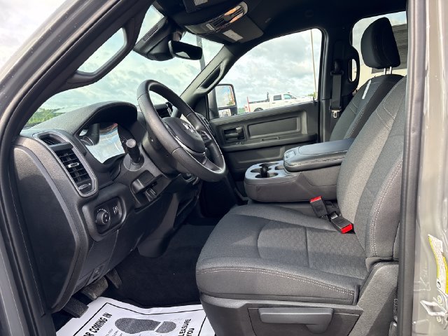 New 2026 RAM 2500 Tradesman AWD/4WD image 8