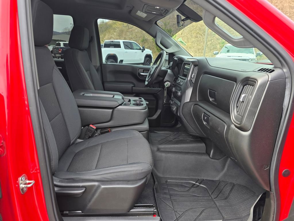 Used 2019 Chevrolet Silverado 1500 Custom Trail Boss w/ Custom Convenience Package image 28