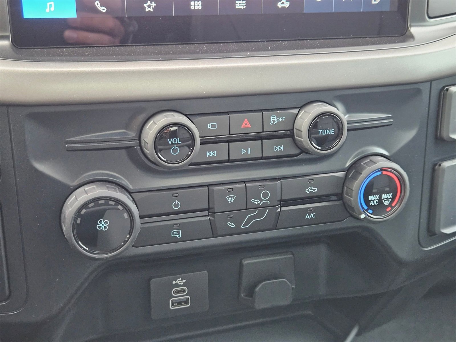 New 2025 Ford F150 XL image 18