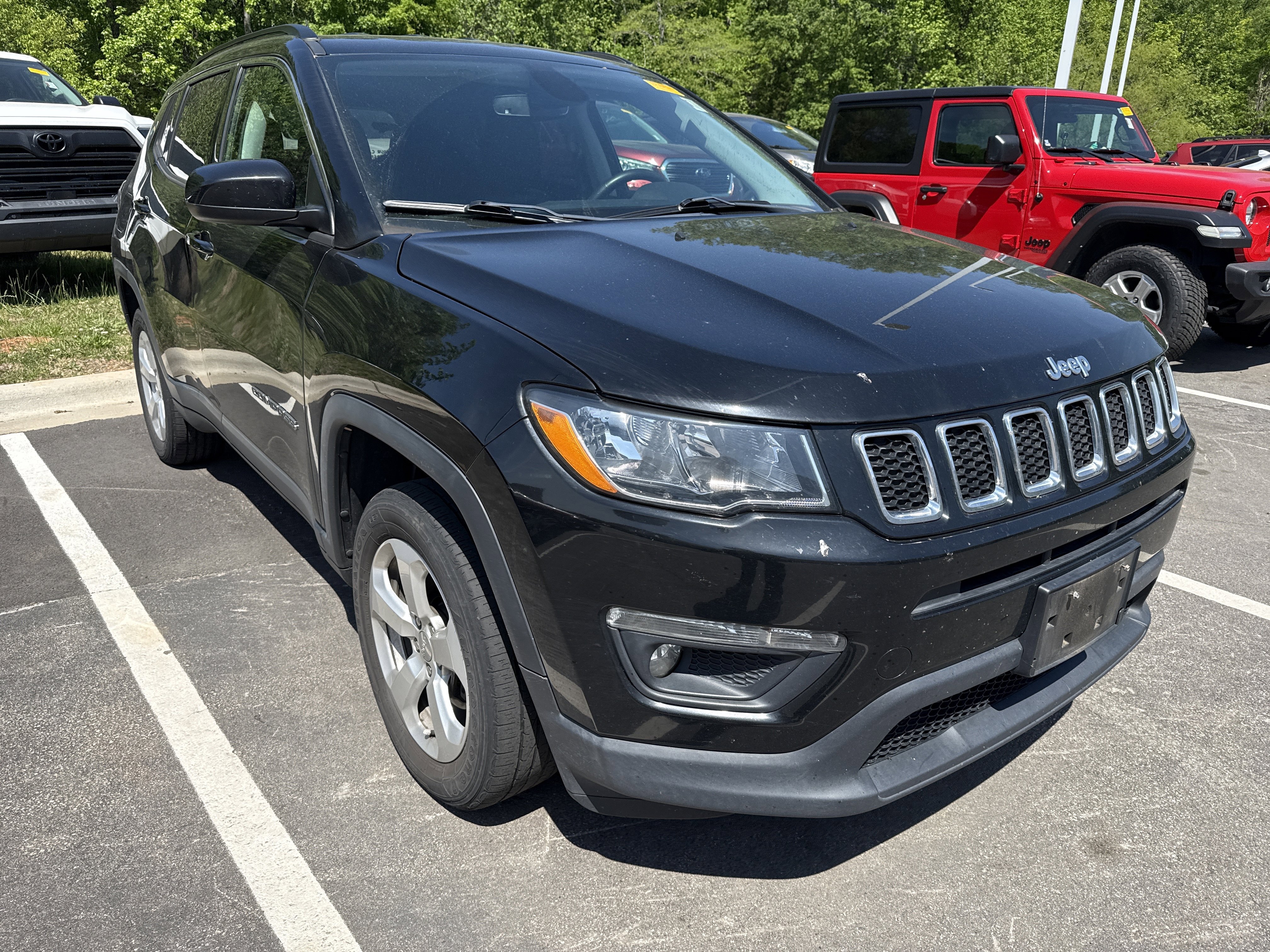 Used 2019 Jeep Compass Latitude w/ Popular Equipment Group image 36