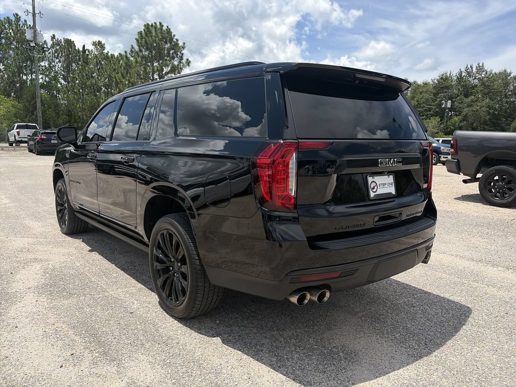 Used 2021 GMC Yukon XL Denali AWD/4WD image 4