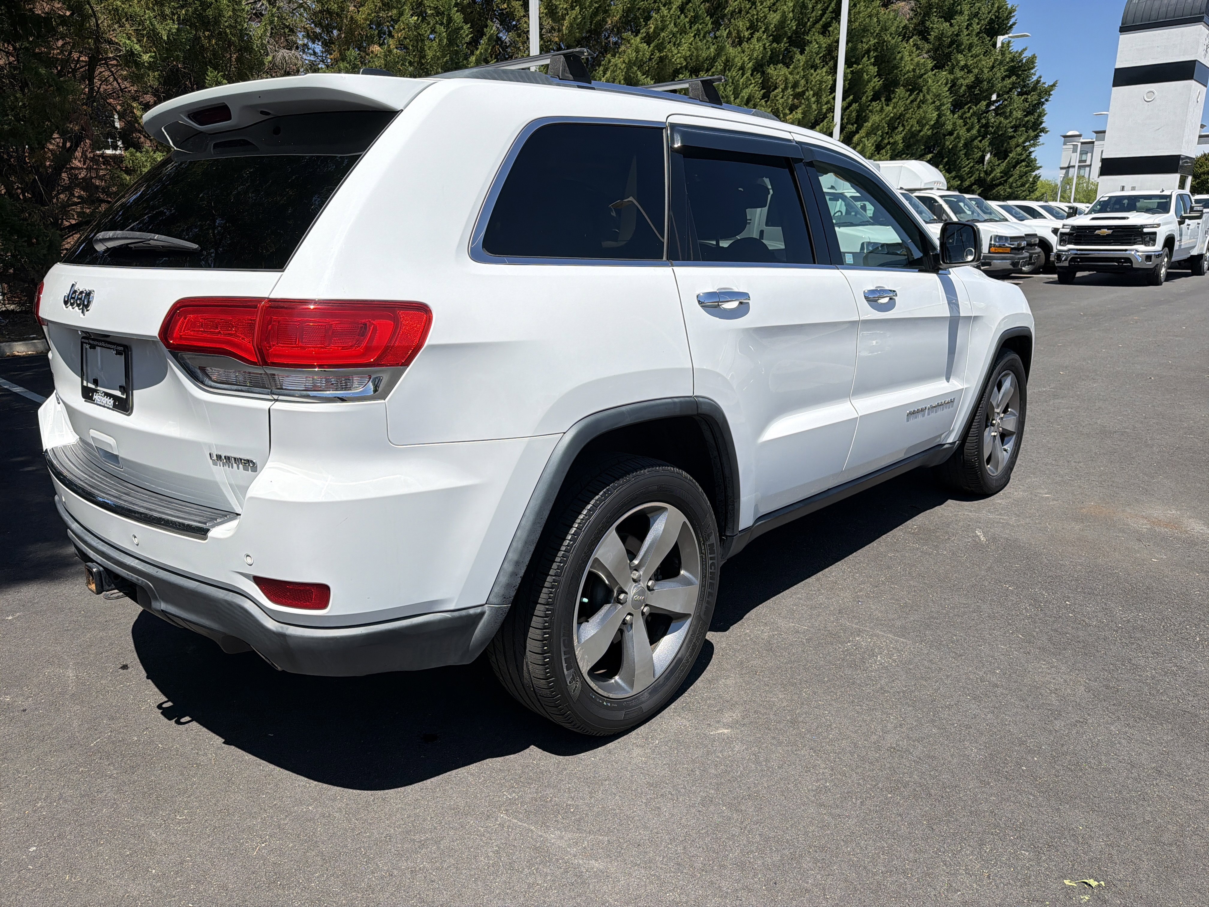Used 2014 Jeep Grand Cherokee Limited AWD/4WD image 10