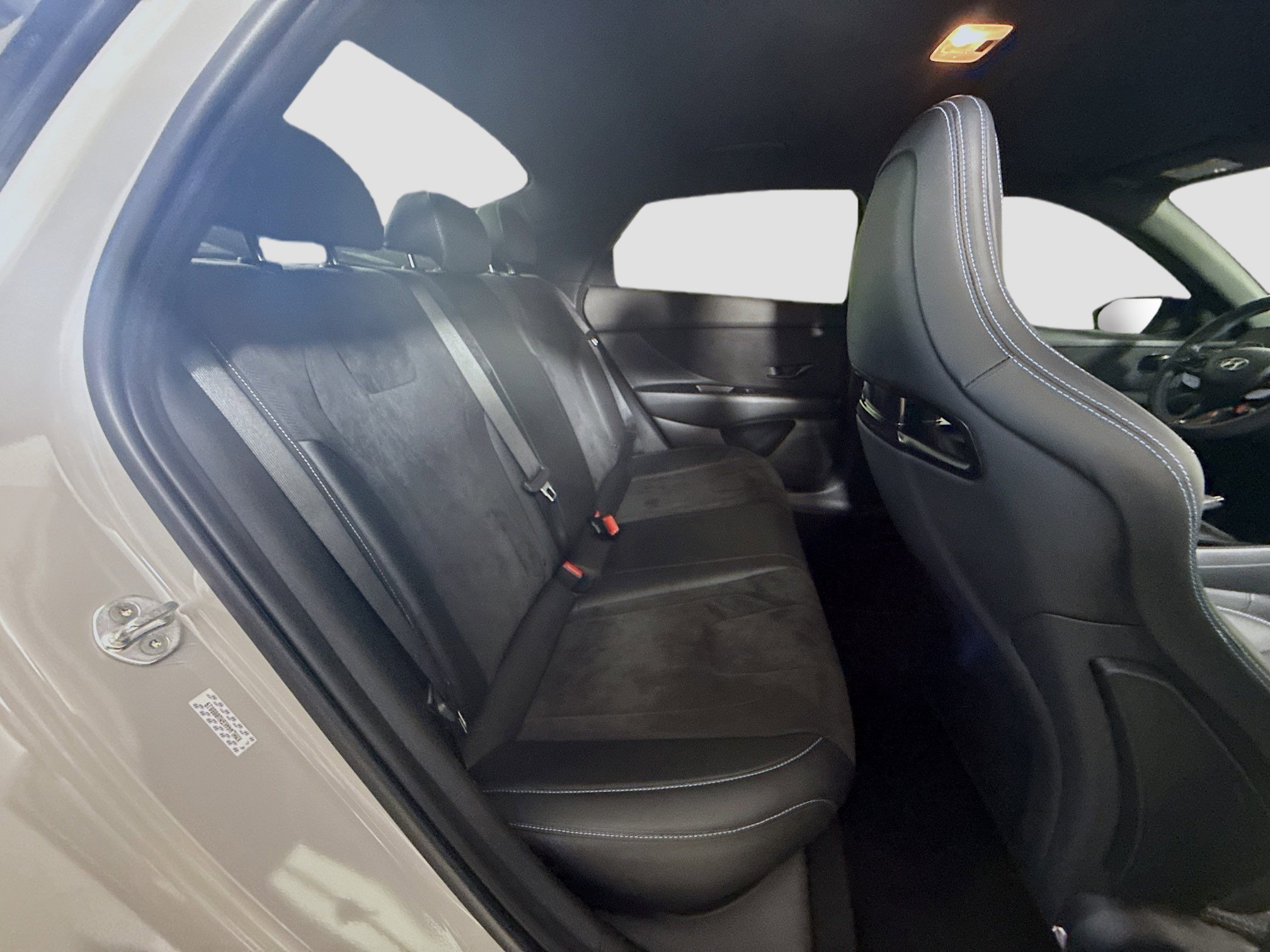 Used 2022 Hyundai Elantra N w/ Preferred Accessory Package image 27