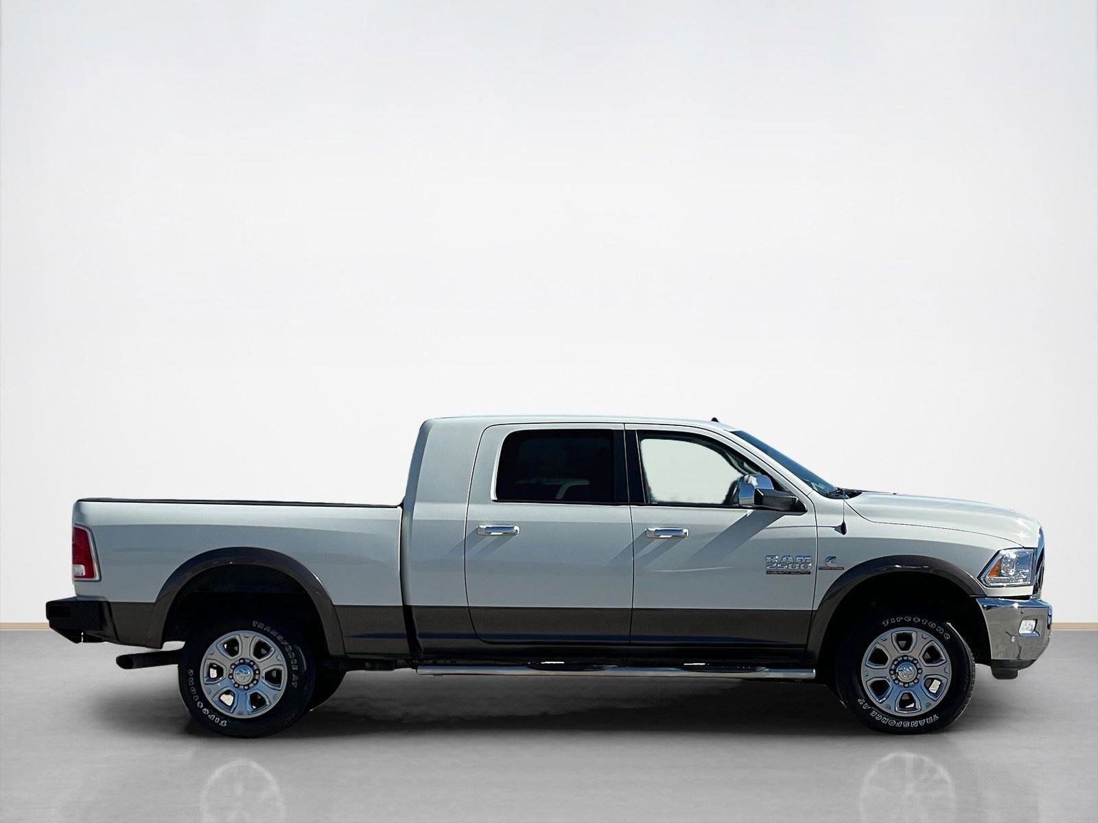 Used 2018 RAM 2500 Laramie w/ Protection Group image 8