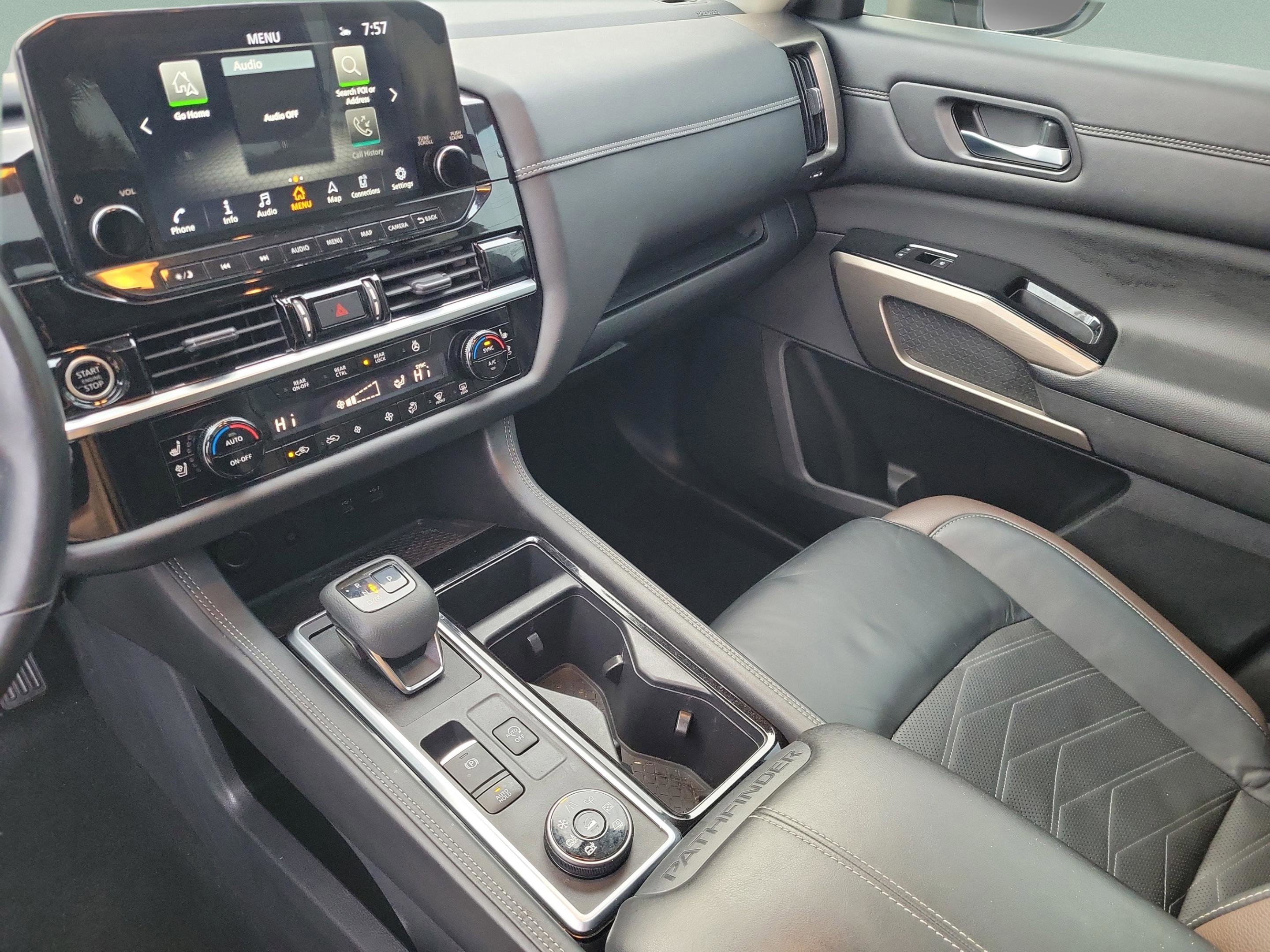 Used 2022 Nissan Pathfinder Platinum image 37