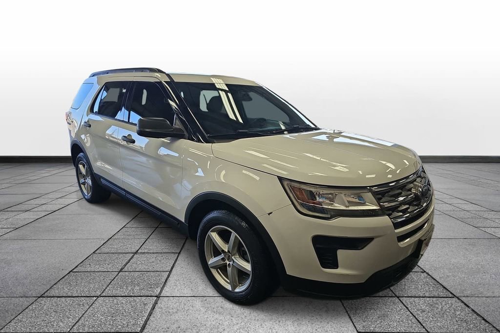 Used 2018 Ford Explorer FWD image 3