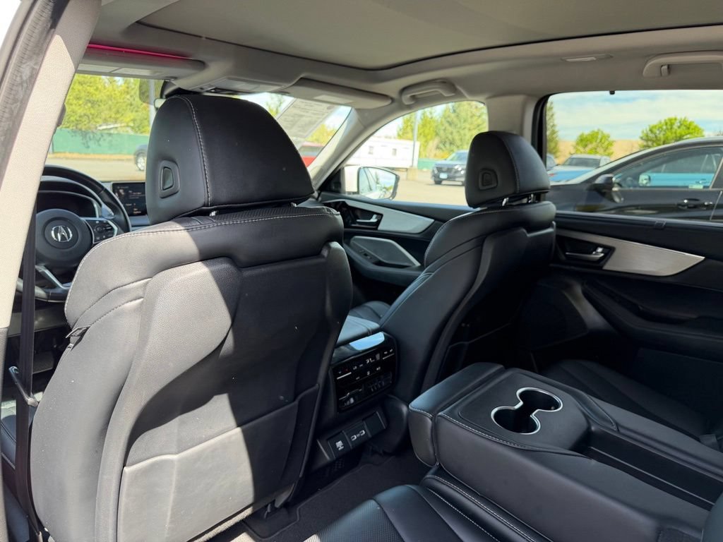 Used 2023 Acura MDX w/ Technology Package AWD/4WD image 31