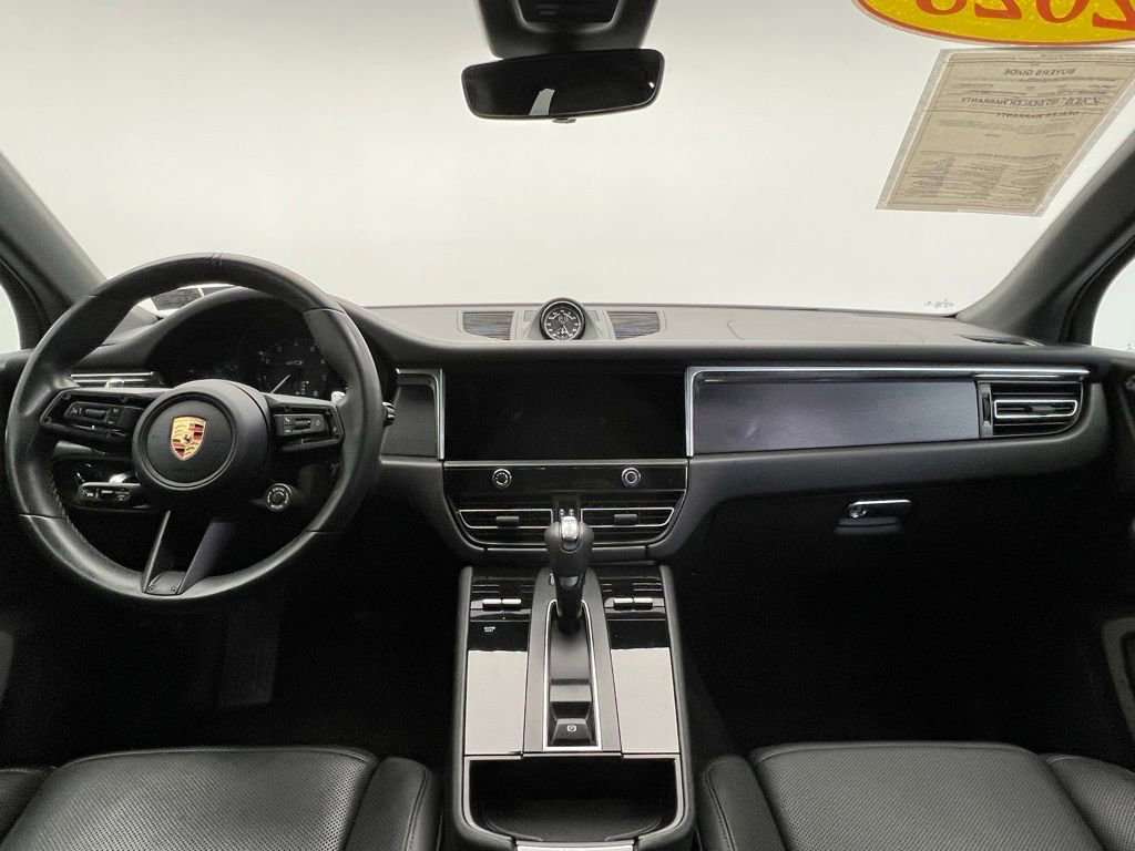 Used 2023 Porsche Macan GTS image 6