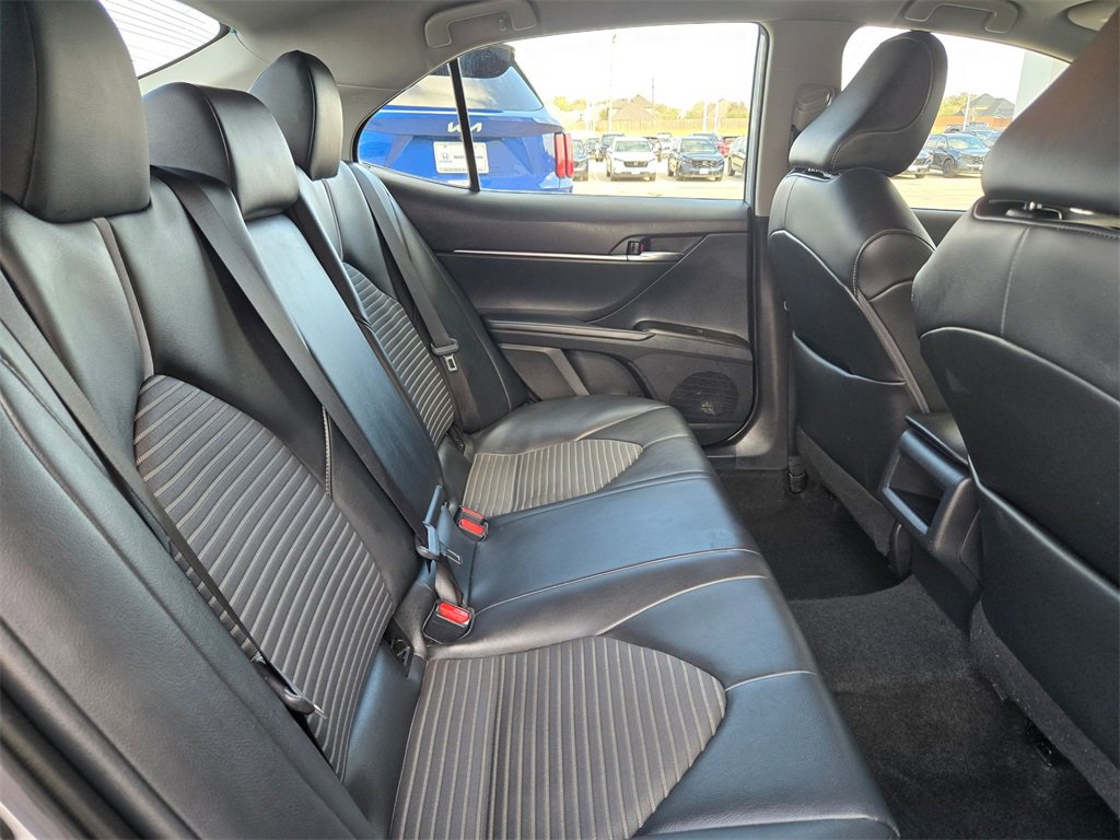 Used 2021 Toyota Camry SE image 22