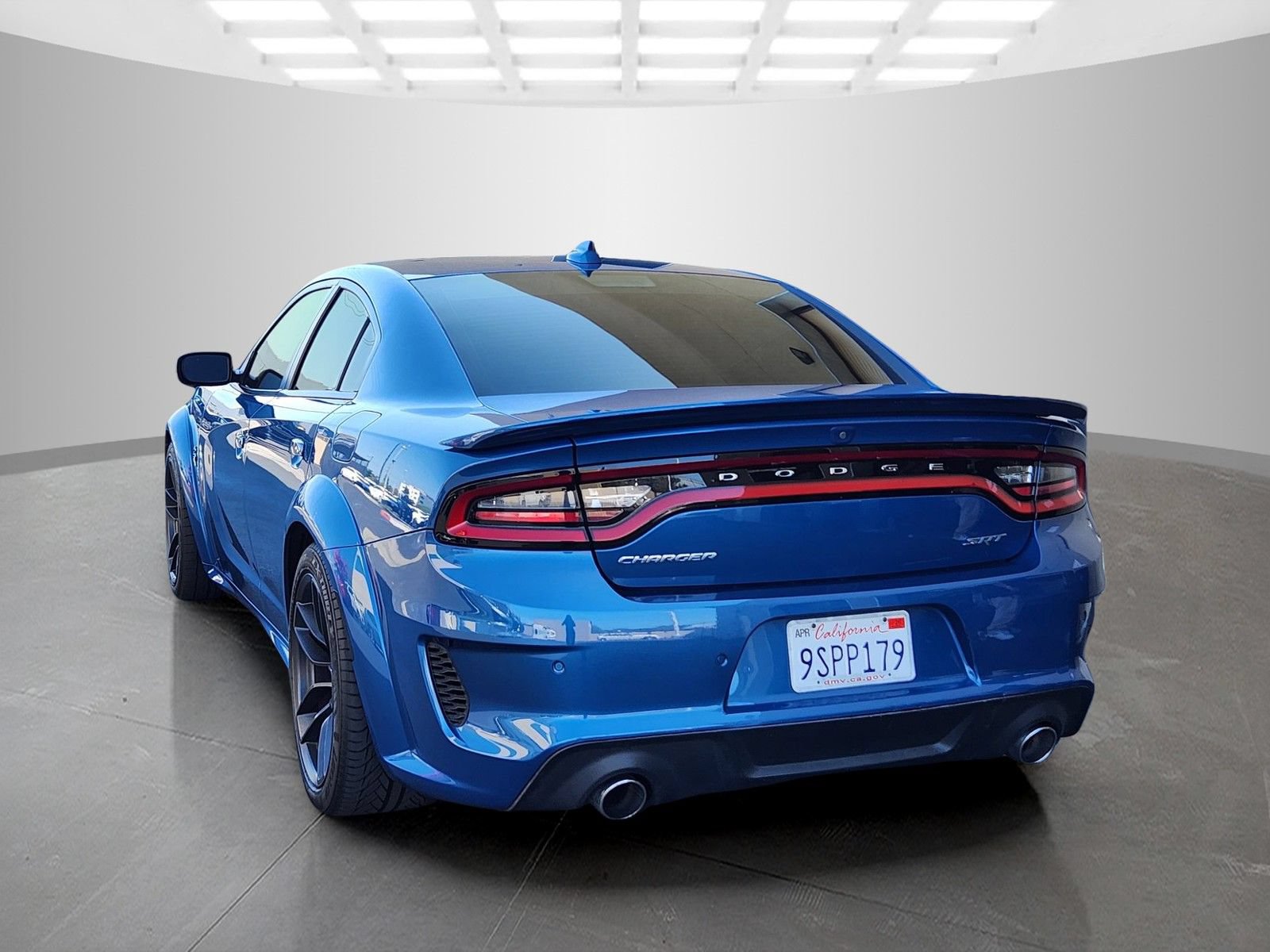 Used 2023 Dodge Charger SRT Hellcat RWD image 3